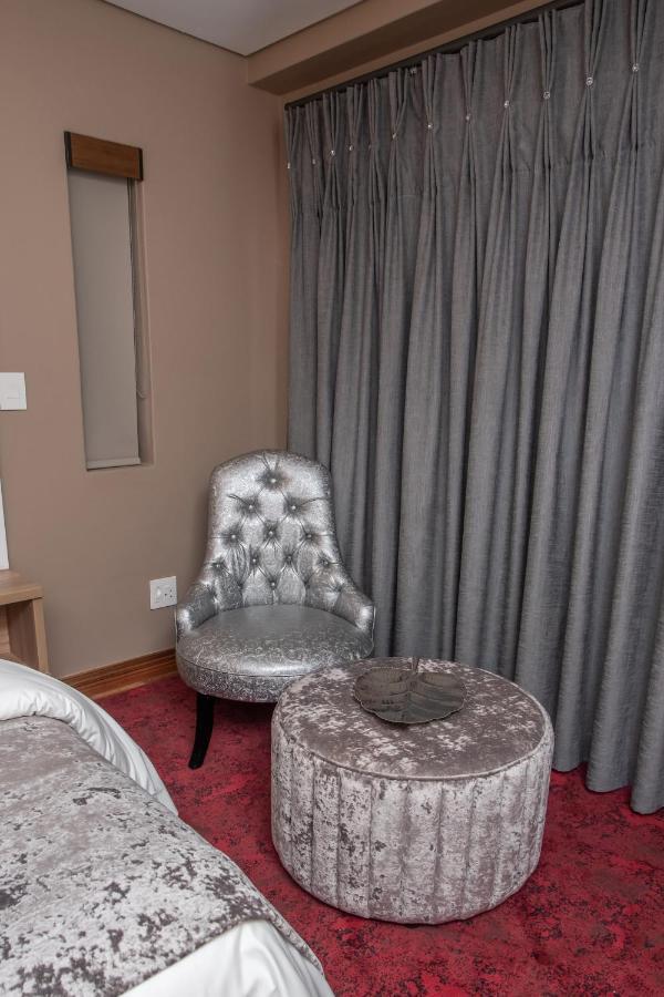 Loch Logan Hotel Bloemfontein Dış mekan fotoğraf